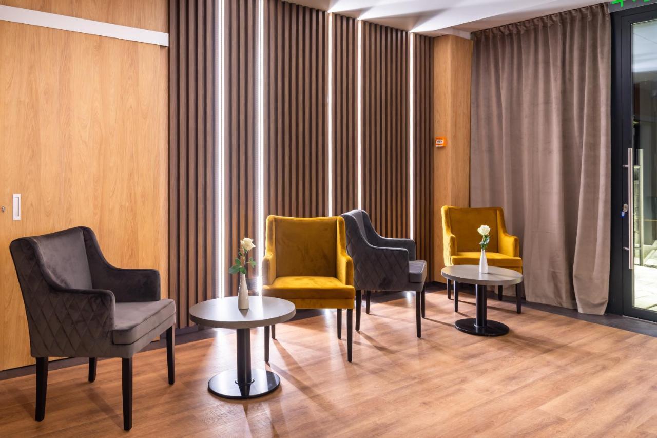 Aparthotel Nox Клуж-Напока Экстерьер фото