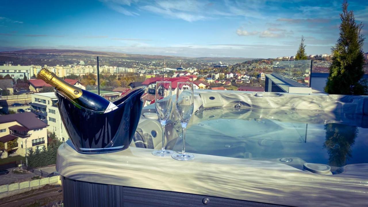 Aparthotel Nox Клуж-Напока Экстерьер фото